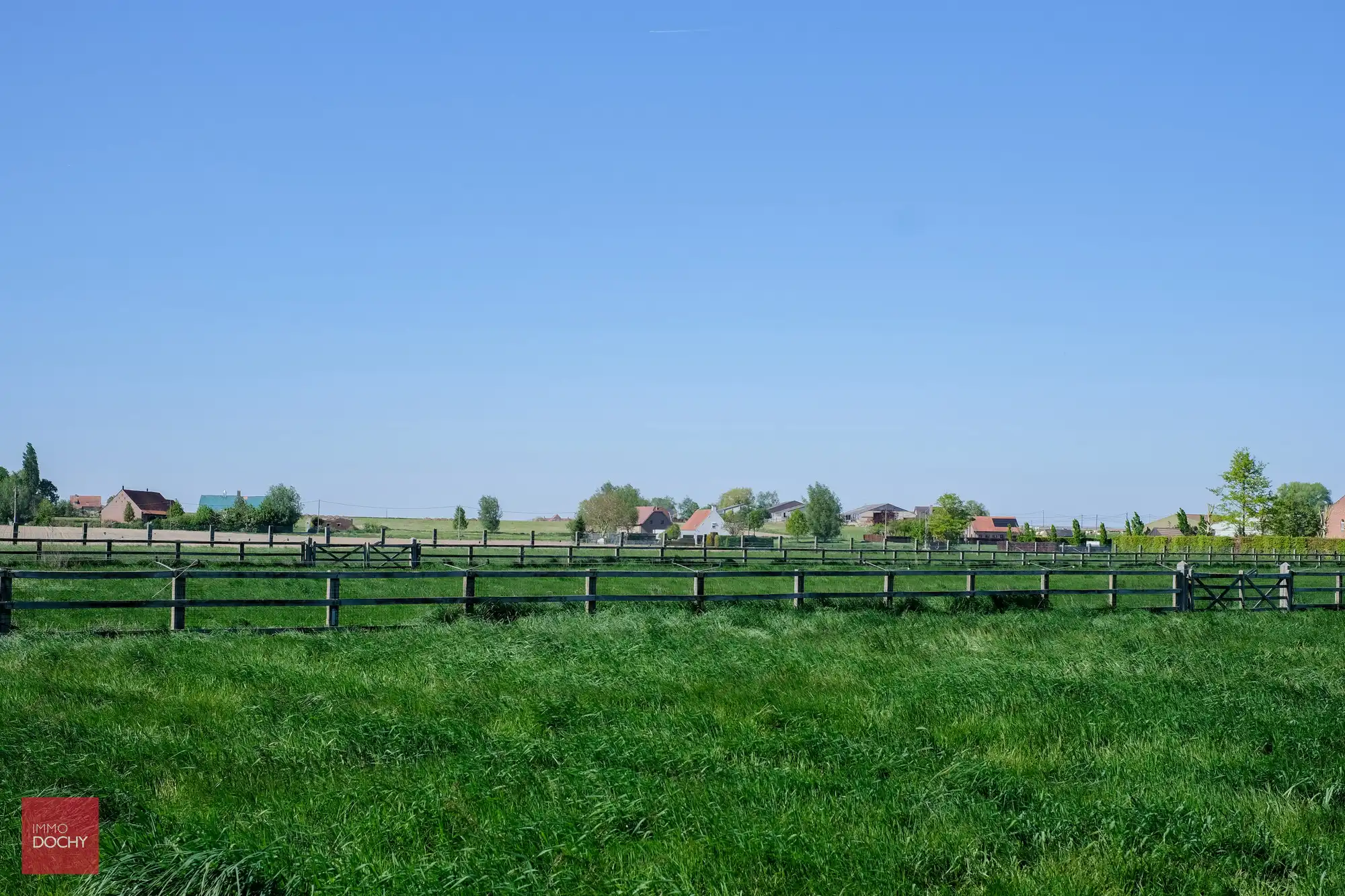 Vierkantshoeve met paardenaccommodatie op ca. 5,3ha foto 8