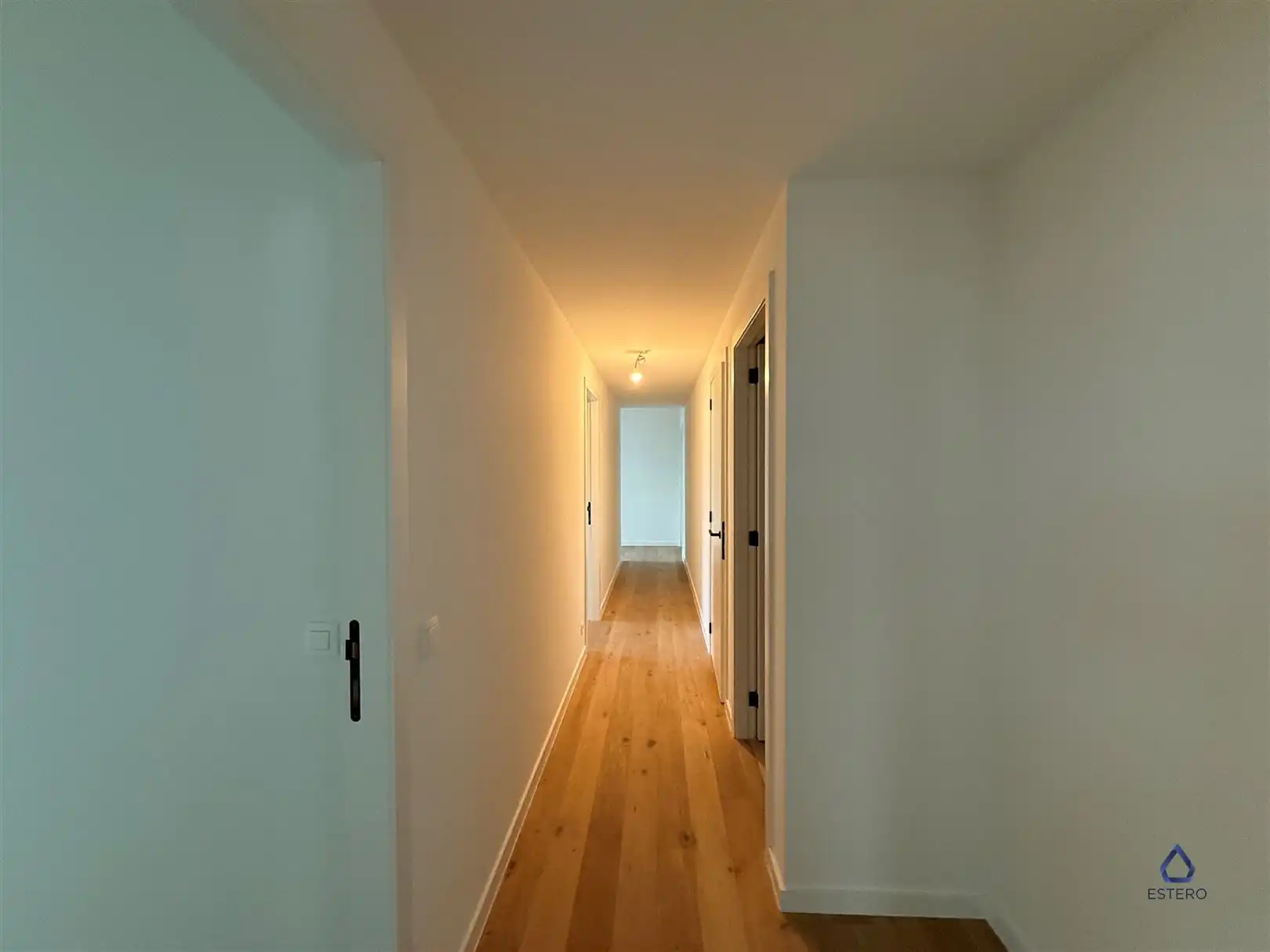 Luxe nieuwbouwappartement met dubbel terras op toplocatie foto 13