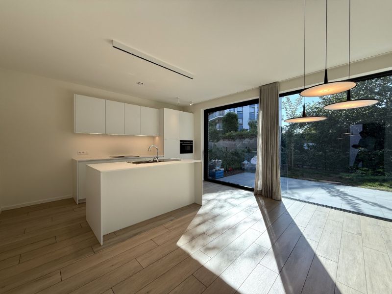 Zeer ruime, energiezuinige nieuwbouwwoning met tuin – gelegen aan de Rozenbroeken foto 3