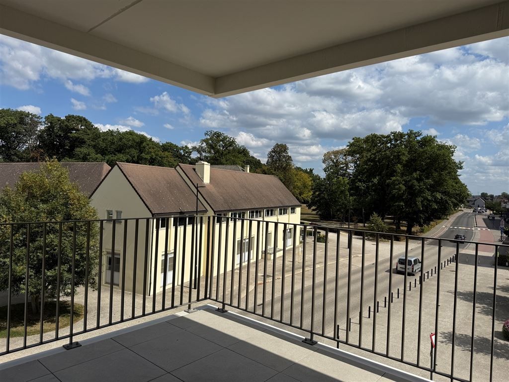 Stijlvol nieuwbouwappartement in het centrum van Dilsen foto 4
