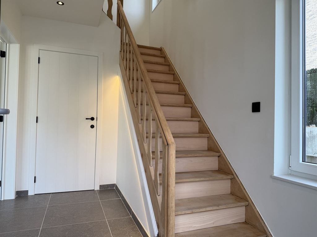 Energiezuinige nieuwbouwwoning met inpandige garage foto 9