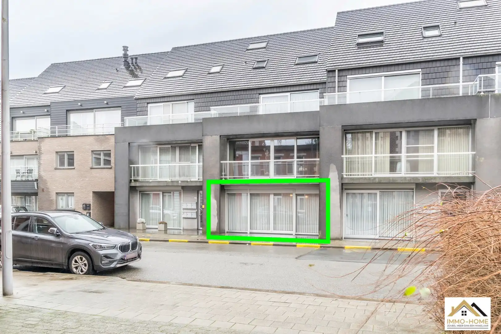 Instapklaar appartement met garage!  foto {{pictureIndex}}