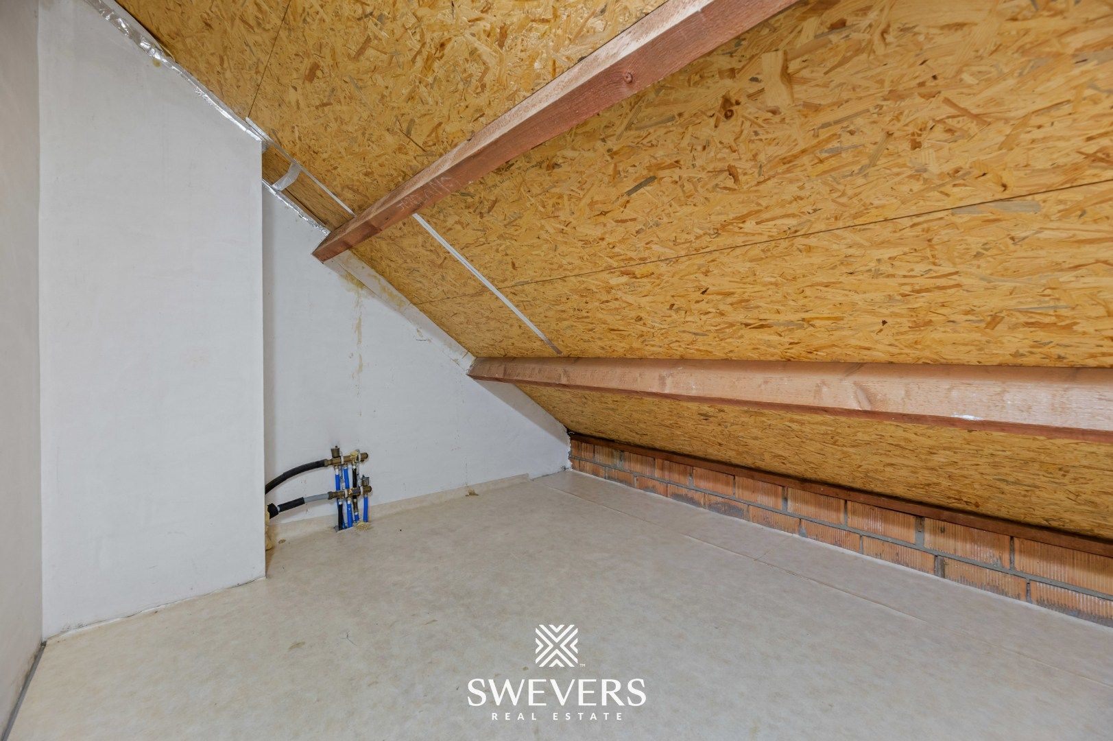 Riante splitlevelwoning op ruim perceel foto 27