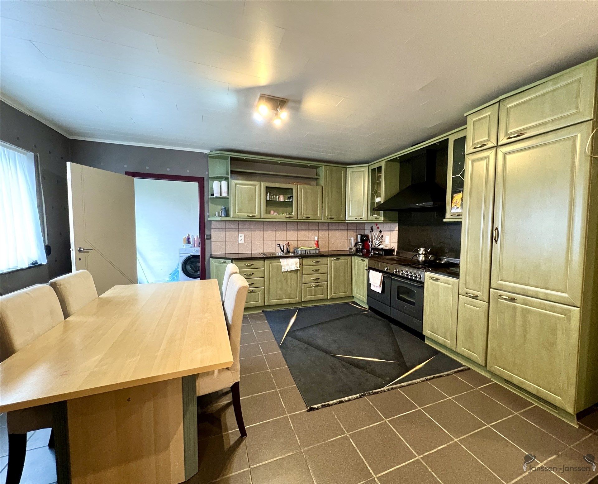 HOB met 2 slaapkamers foto 6