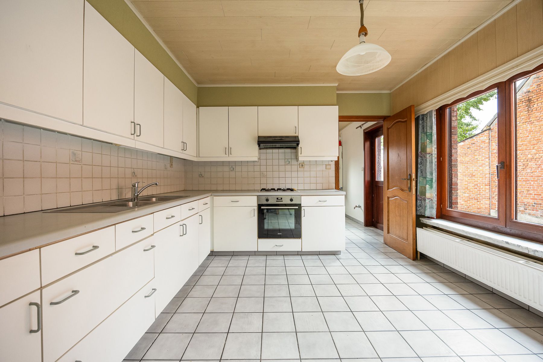 Verzorgde woning op toplocatie op 652m2 foto 9