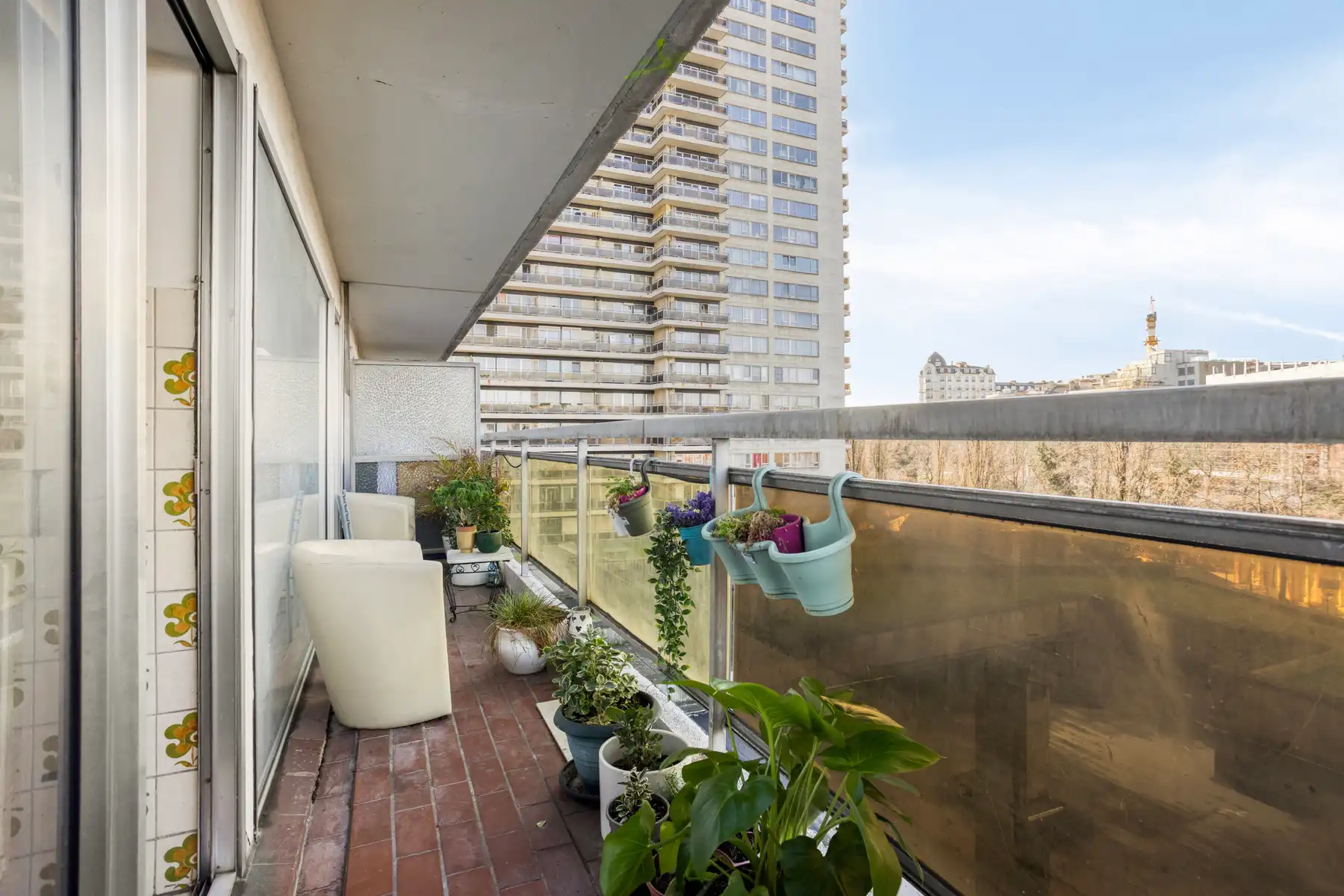 Ruim 3-slaapkamerappartement met terras foto 5