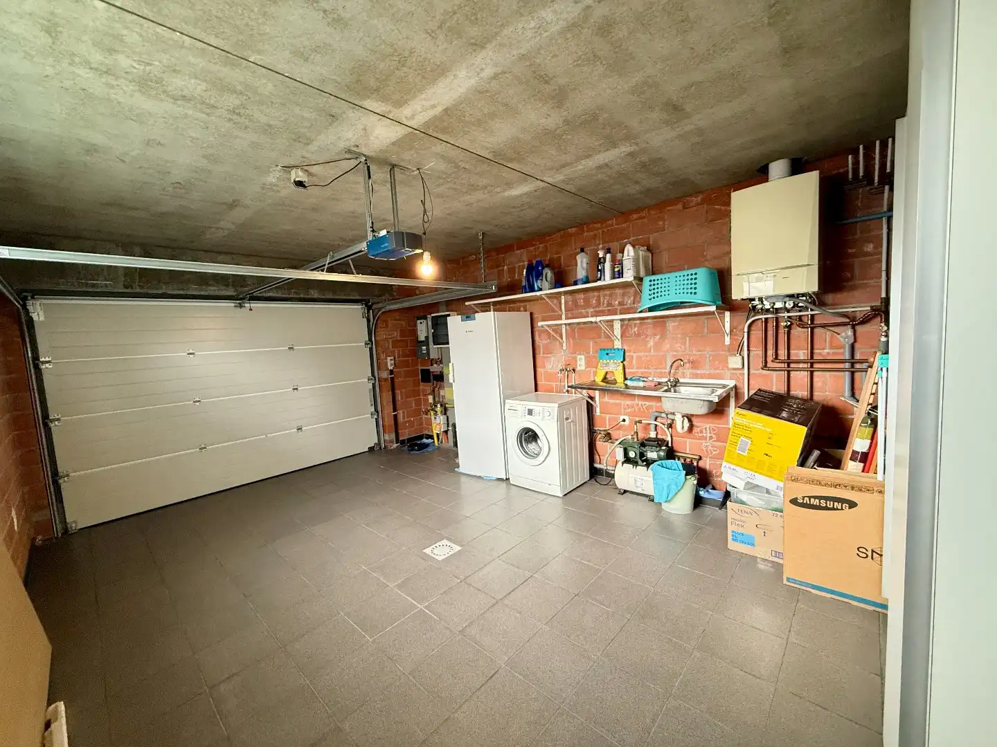 Rustig gelegen alleenstaande woning met mooi ingerichte tuin en 3 slaapkamers  foto 16