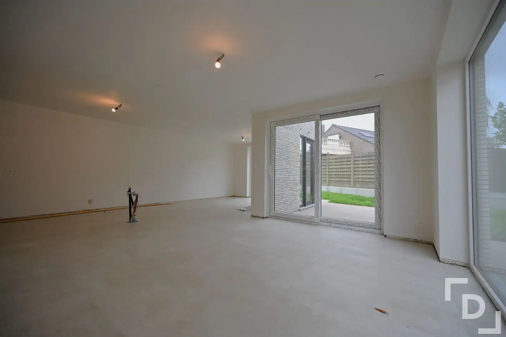 Nieuwbouwhuis met 3 slaapkamers in Sint-Jan. foto 3
