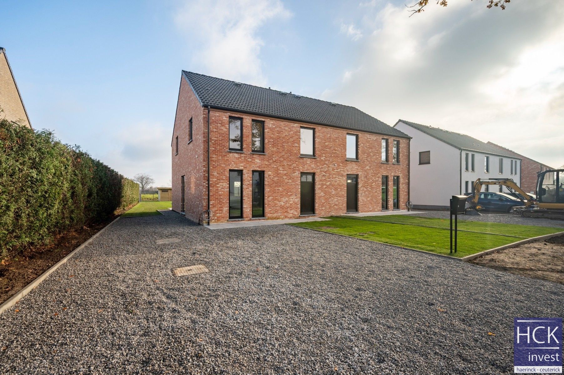 OUWEGEM - Landelijke nieuwbouwwoning met 3 SLPK. op topligging! foto 2