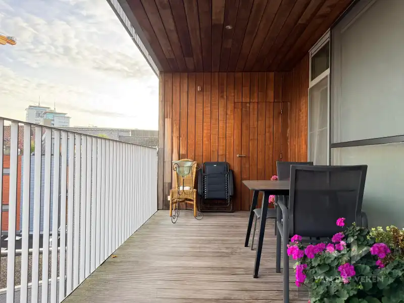 Ruim 2 slaapkamer appartement in hartje Hasselt! foto 15