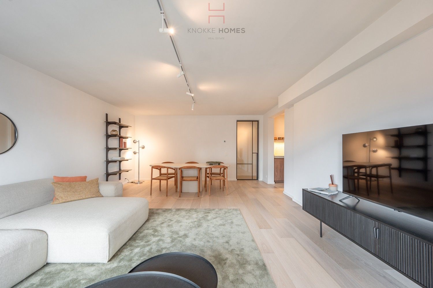 Vernieuwd appartement met zuidgericht terras vlakbij het strand in Duinbergen foto 7