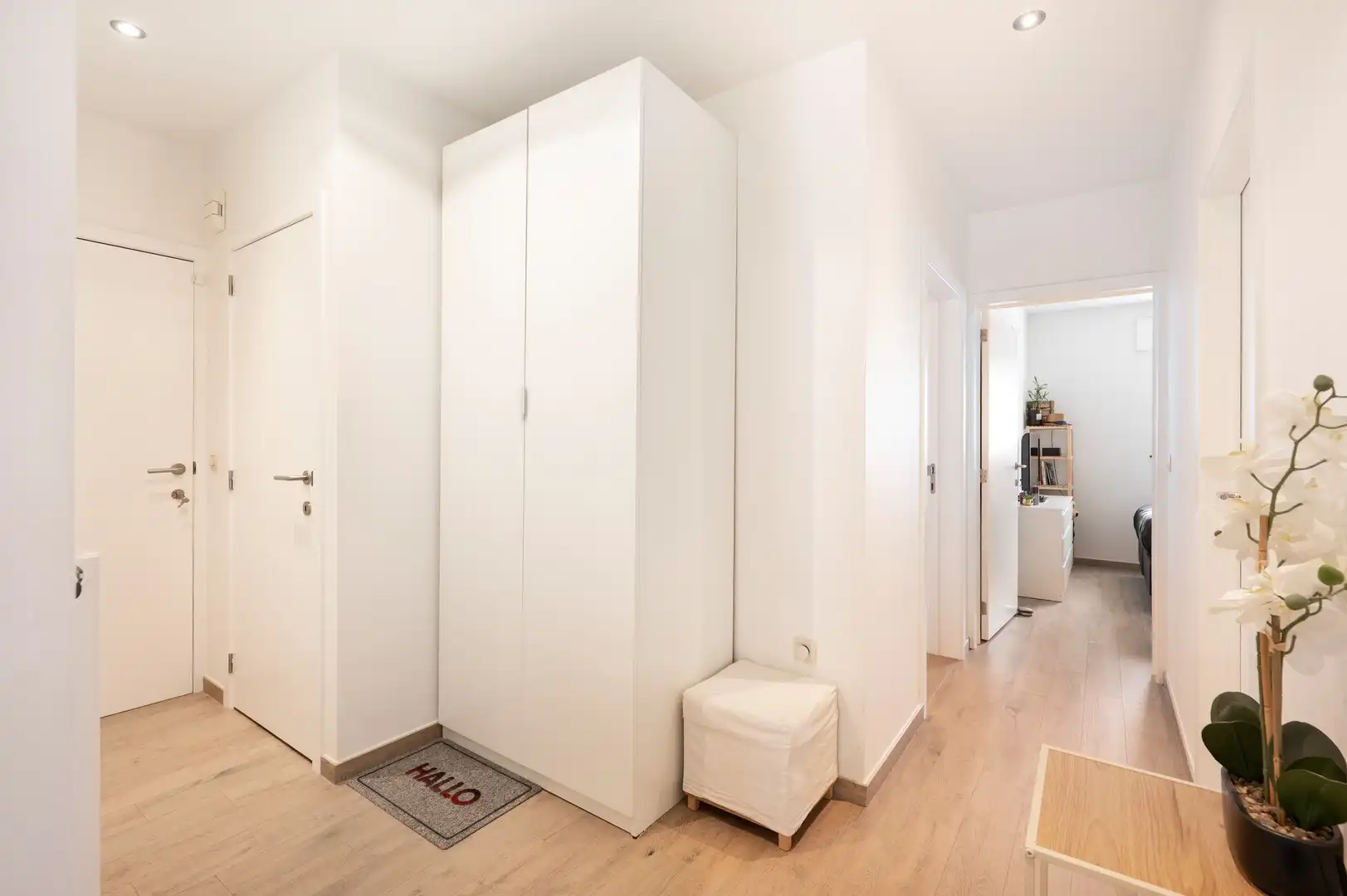 GLV-appartement Brasschaat met zonnige tuin en garage foto 18