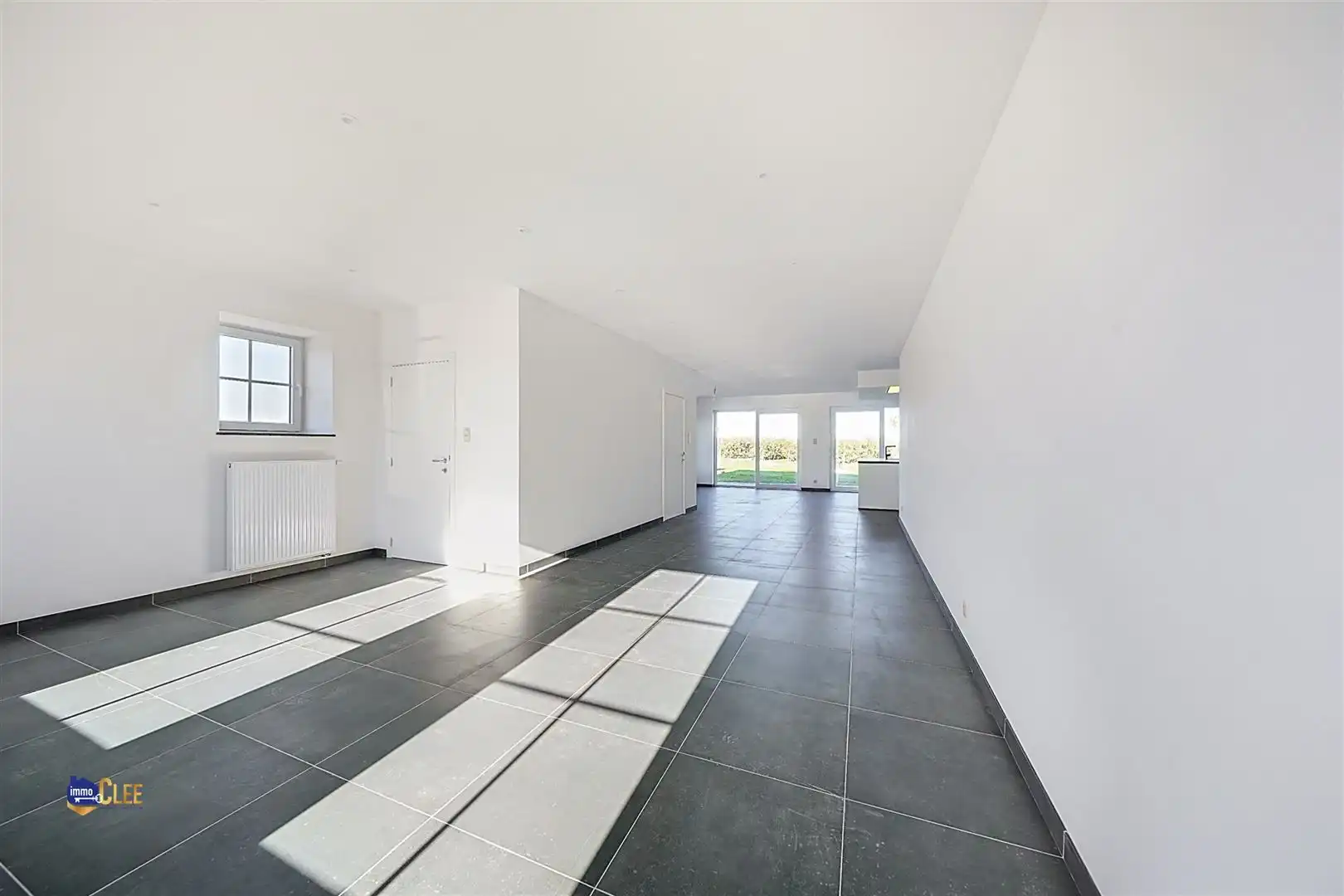 Volledig gerenoveerde gezinswoning foto 3