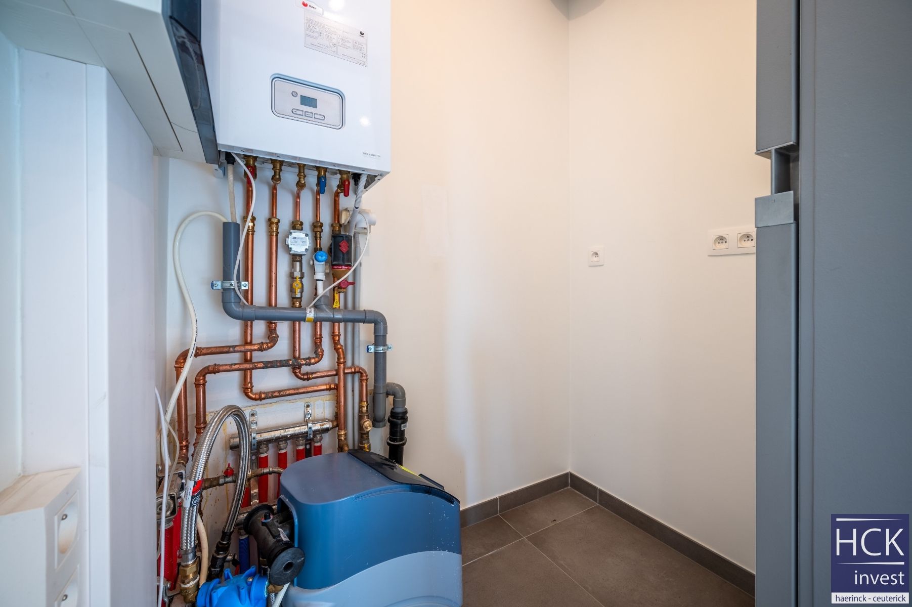 KRUISHOUTEM - Prachtig appartement met groot terras + garagebox foto 9