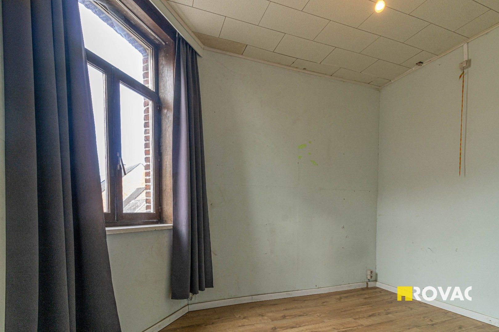 Te renoveren hoekwoning met potentieel foto 9
