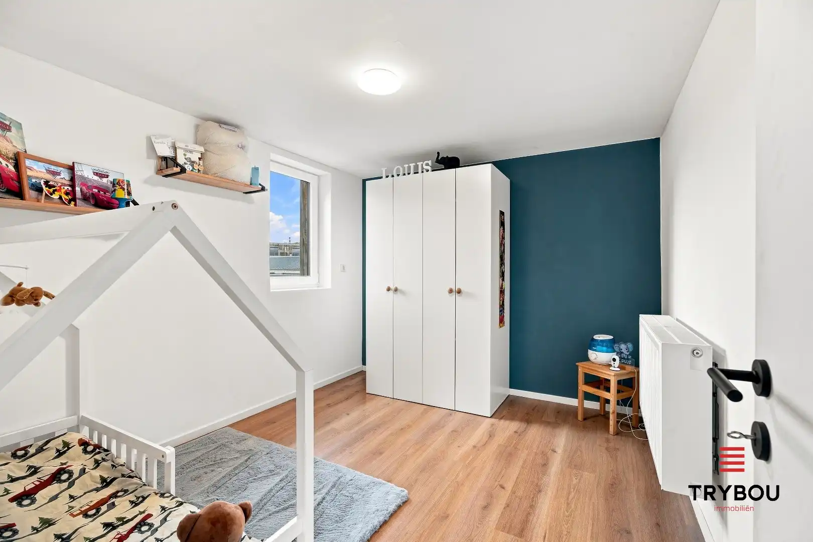 Uitstekende gelegen woning met loods en tuin!  foto 13