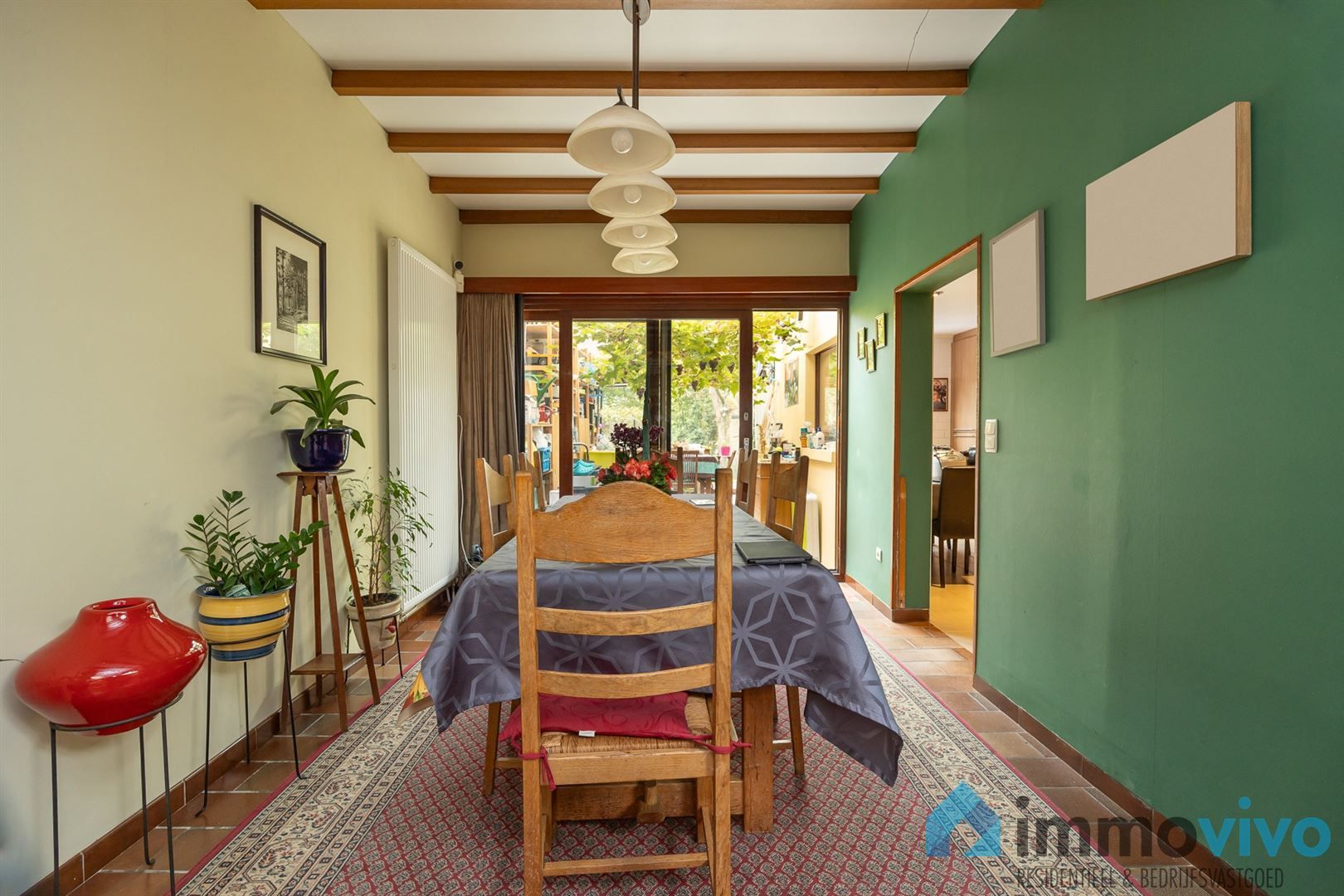 Ruime herenwoning met 5 slaapkamers en praktijkmogelijkheid in hart van Edegem foto 6