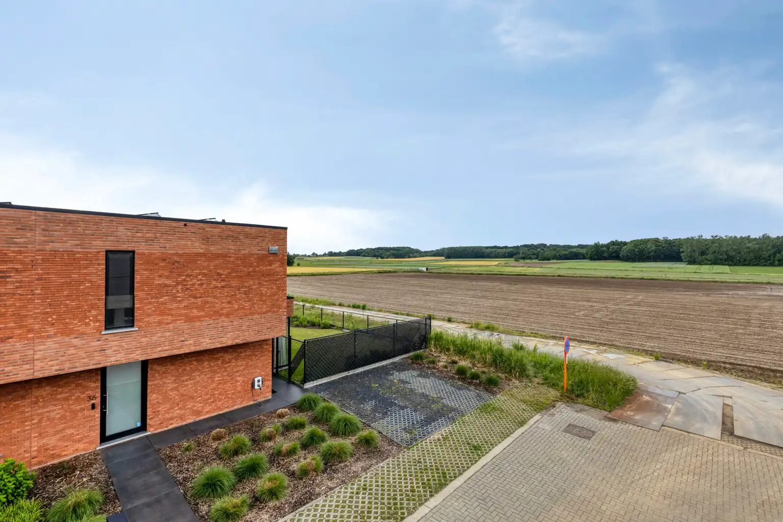INSTAPKLARE ENERGIEZUINIGE WONING OP EEN RUSTIGE LOCATIE foto 30