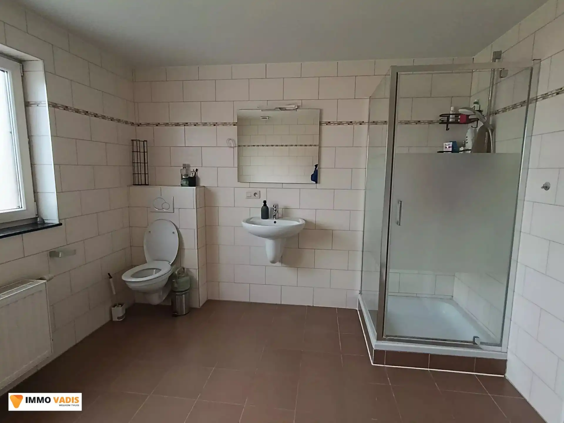 Ruime gezinswoning met tuin en 3 slaapkamers te Landen foto 7