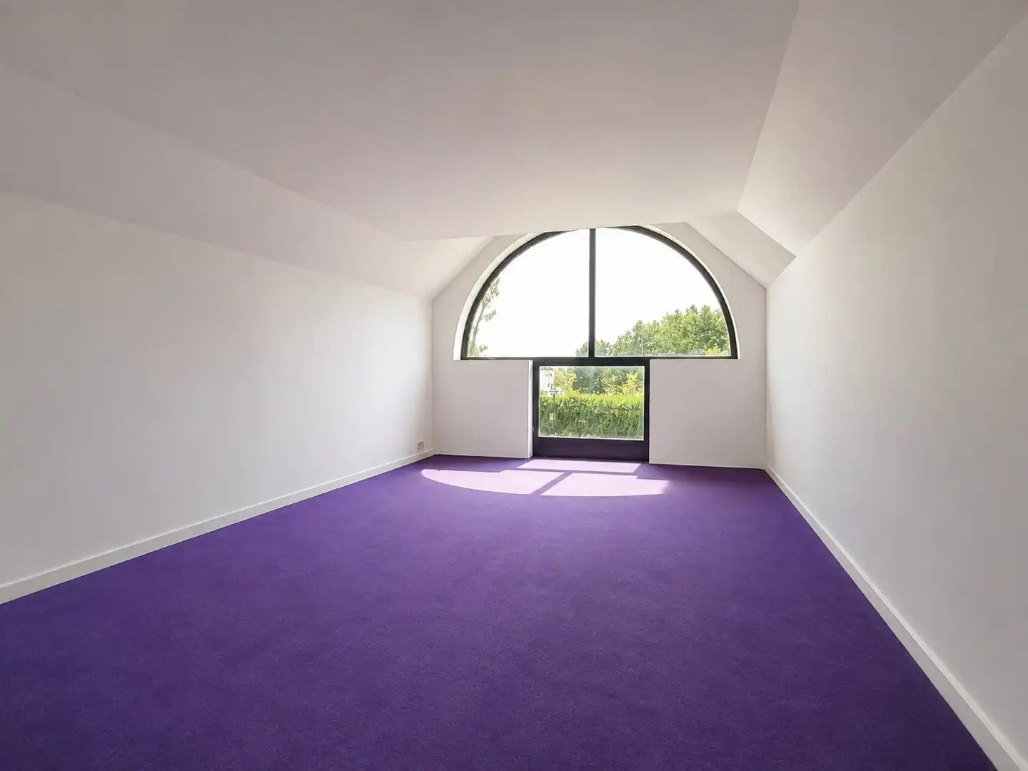 Exclusief wonen & ondernemen: imposante villa met volwaardige praktijk en aparte toegang op commerciële topligging, een perceel van 1.139 m² en met maar liefst 532 m² bewoonbare oppervlakte. foto 29