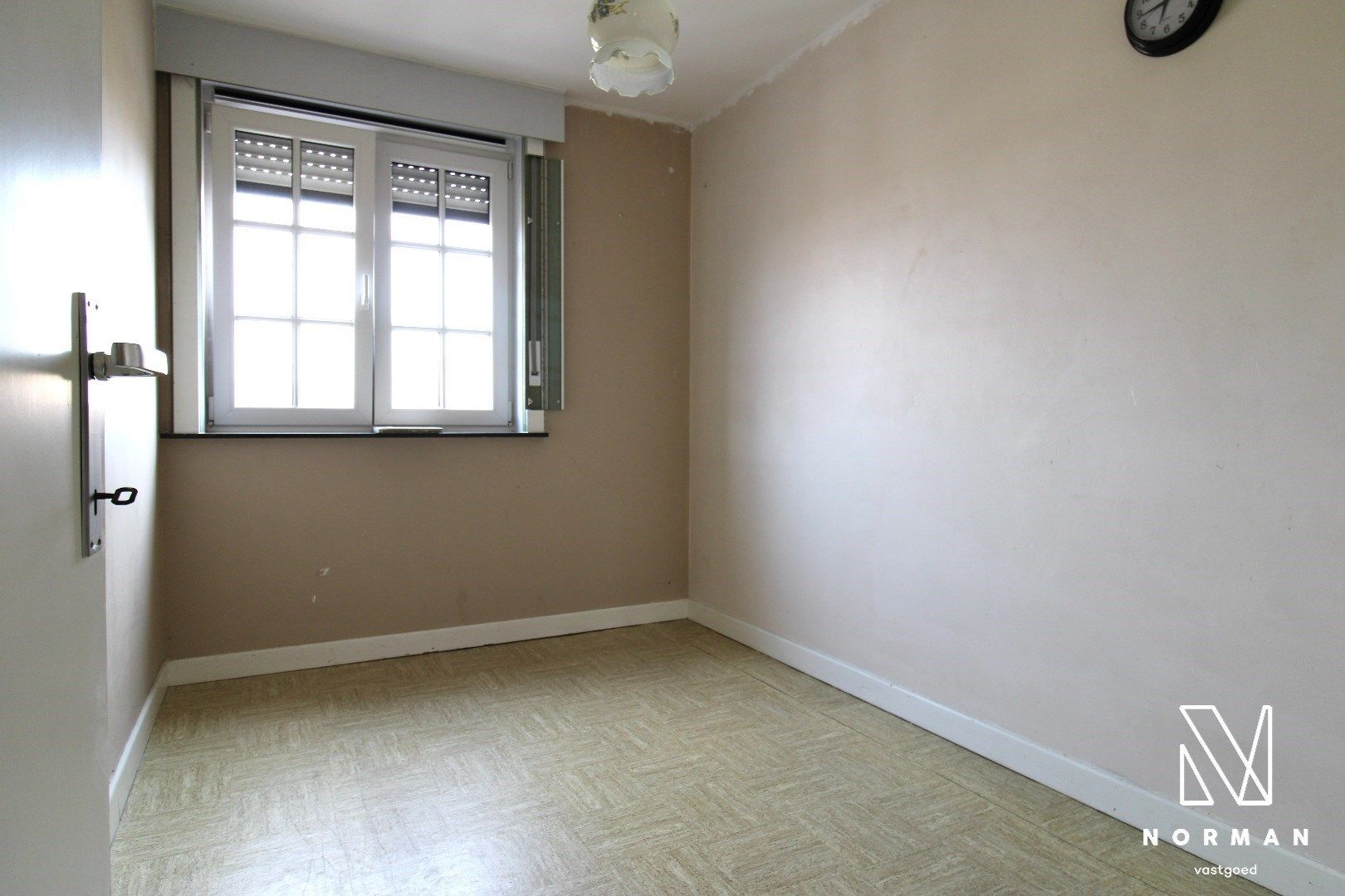 Alleenstaande woning op groot perceel te Deerlijk foto 10