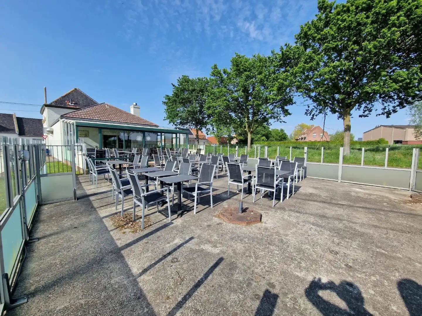 RESTAURANT + WONING MET TUIN EN GARAGE foto 23