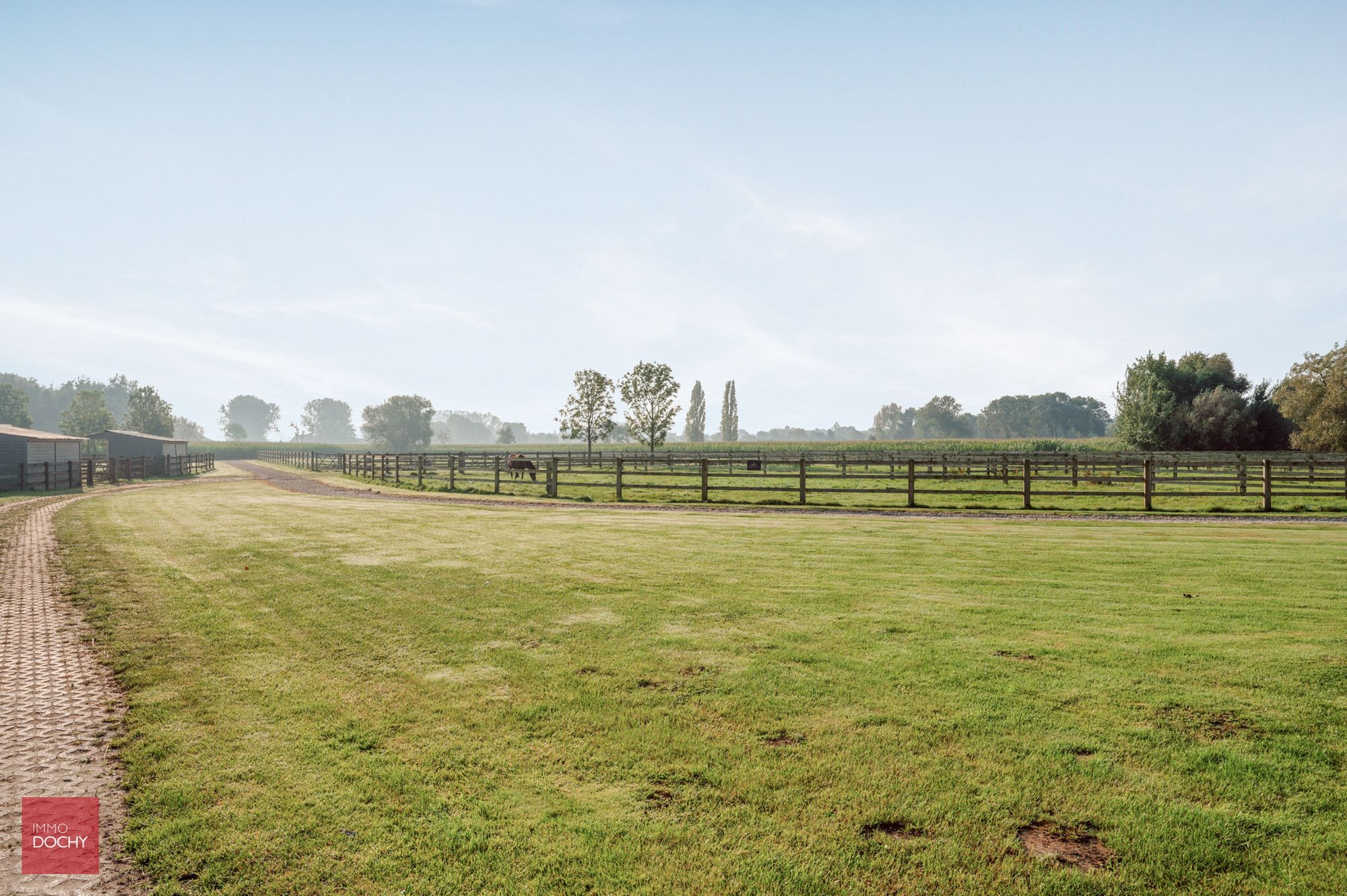 Uniek hippisch centrum op 5,5ha foto 15