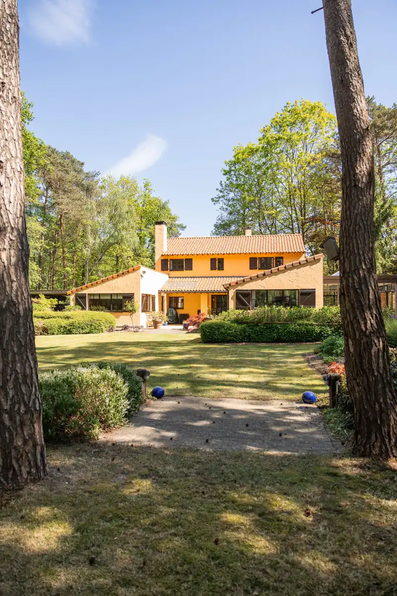 Prachtige open bebouwing met riante tuin op toplocatie foto 26
