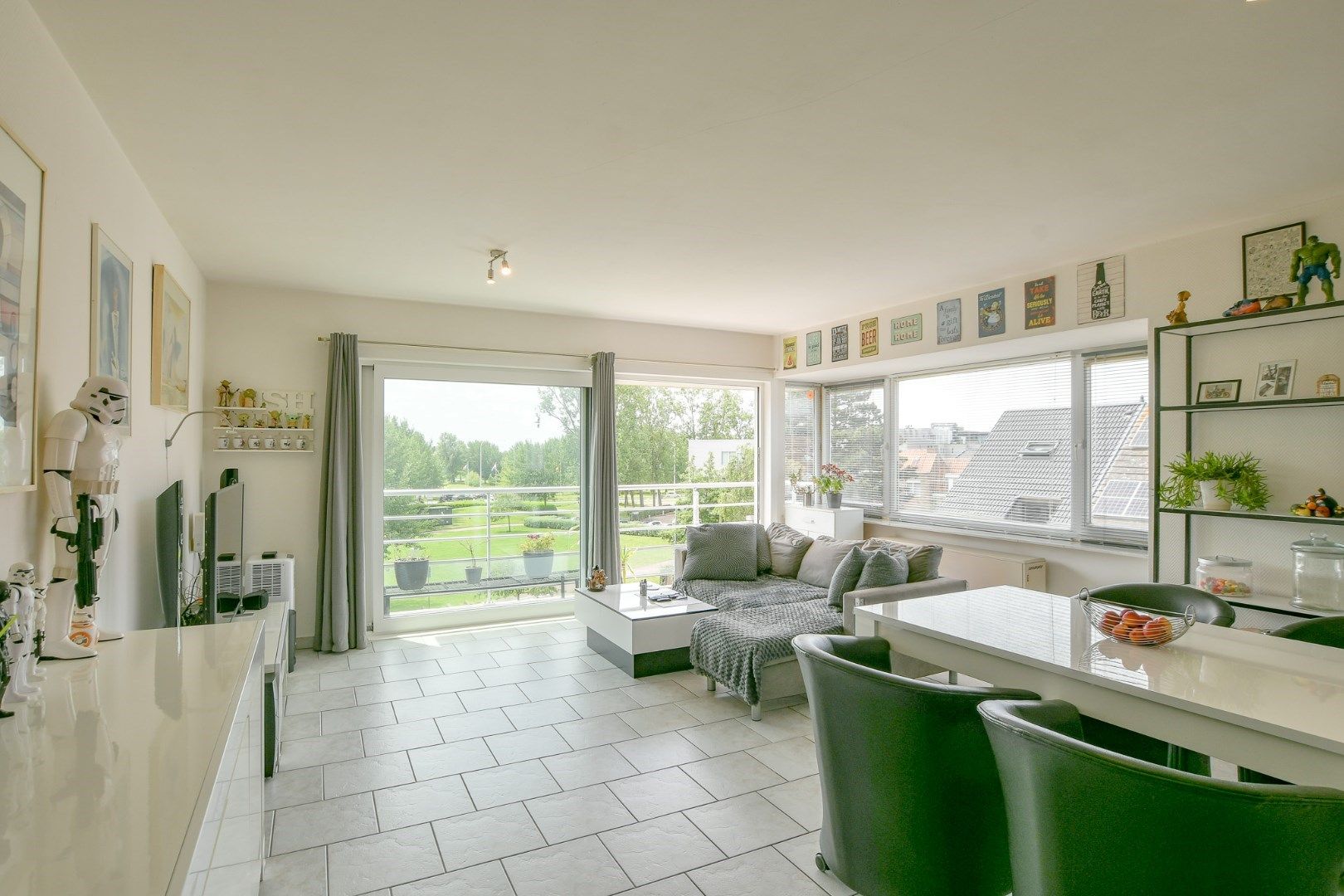 Lichtrijk appartement (3e verd) met mooi open zicht te Oostende foto 2