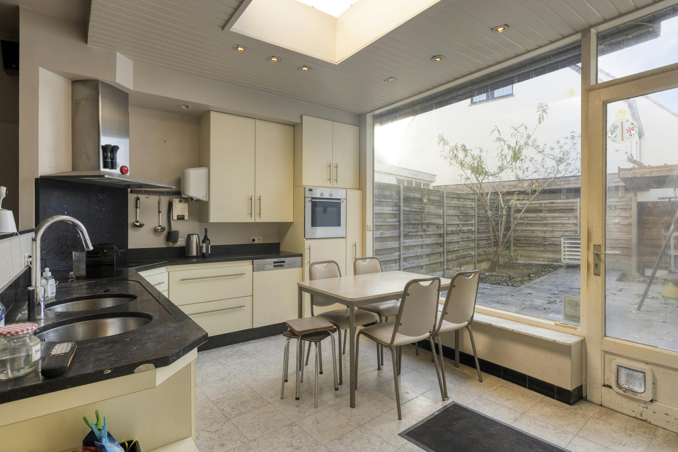 Multifunctioneel huis met 3 kamers te koop in Desselgem foto 5