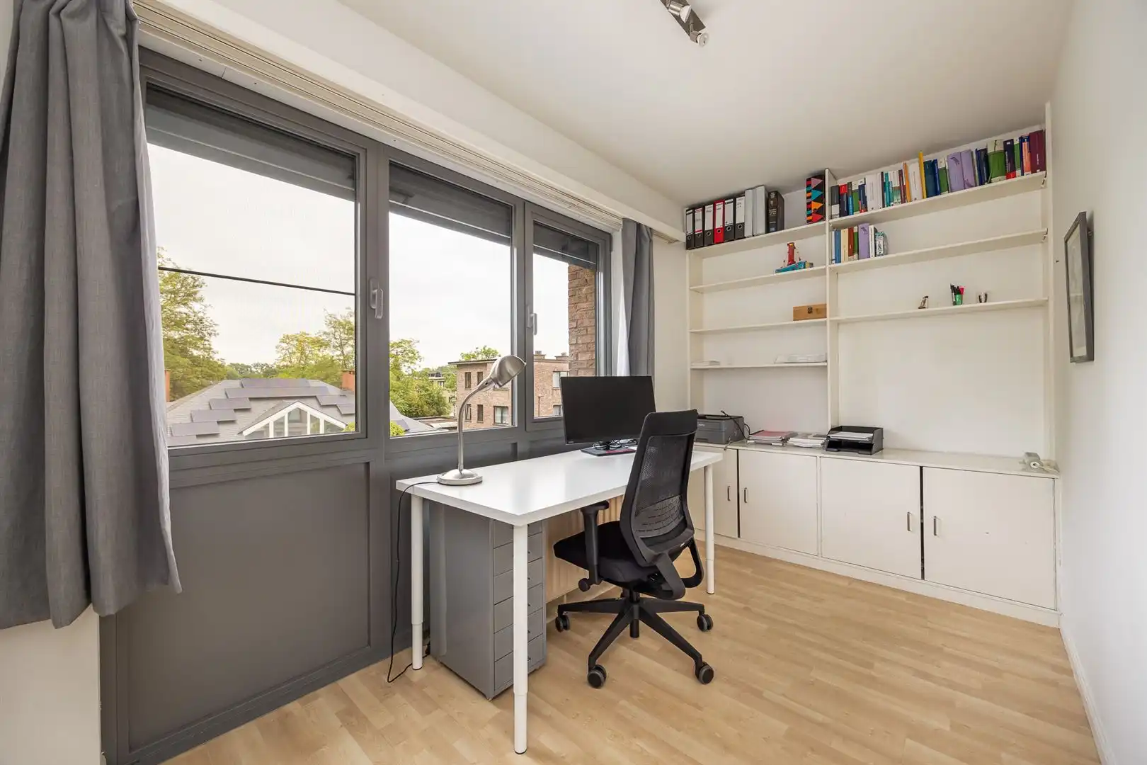 Gunstig gelegen bel-etage met 4 slaapkamers foto 18