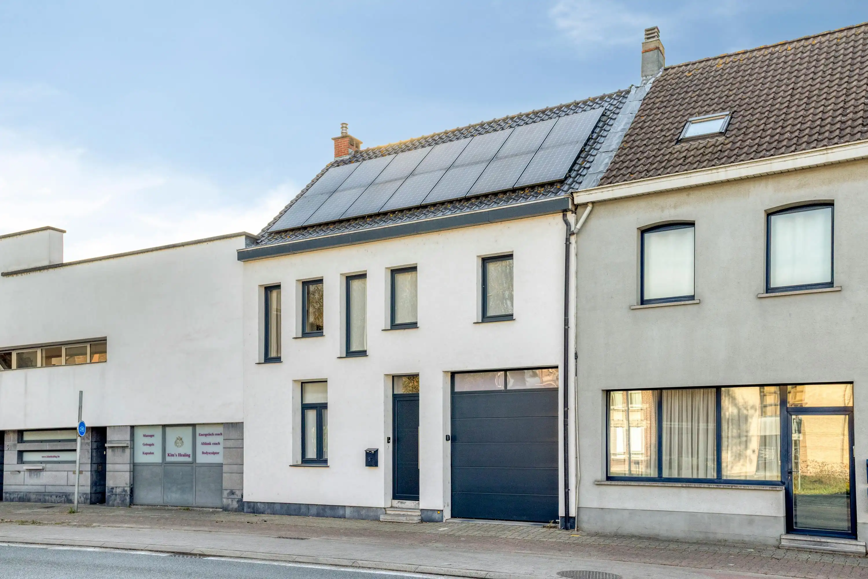 Ruime mooie woning met mogelijkheid tot handel (kapsalon) foto 28