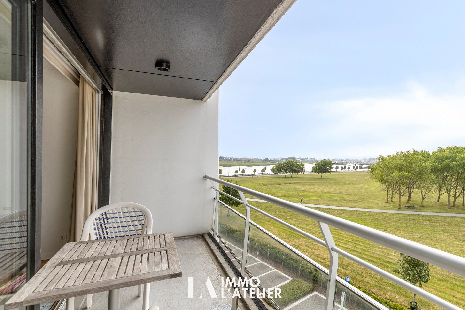 Studio met zonneterras en prachtig uitzicht – Residentie Nautilus, Nieuwpoort. foto 12