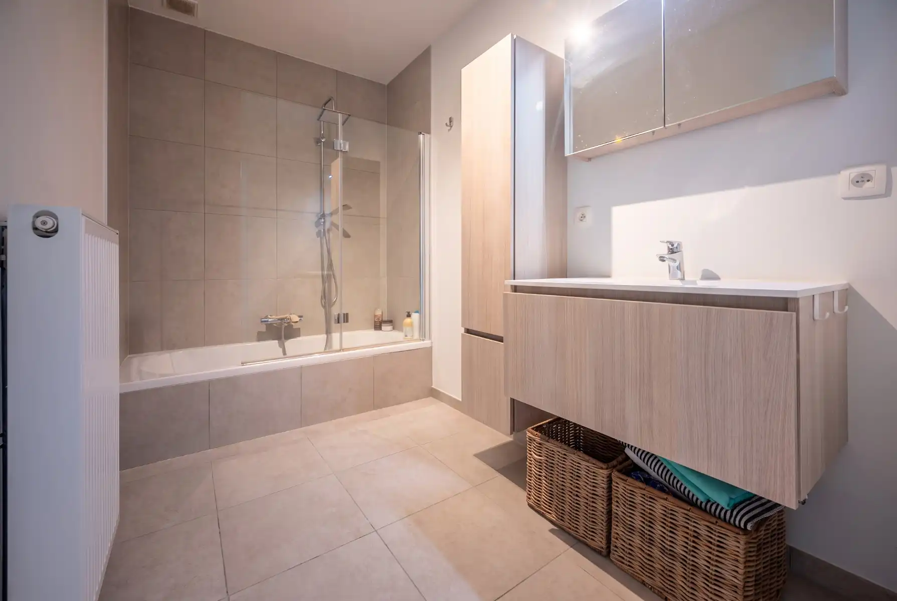KRUISHOUTEM - Knap gelijkvloers APP. met 2 terrassen en privé tuintje foto 13