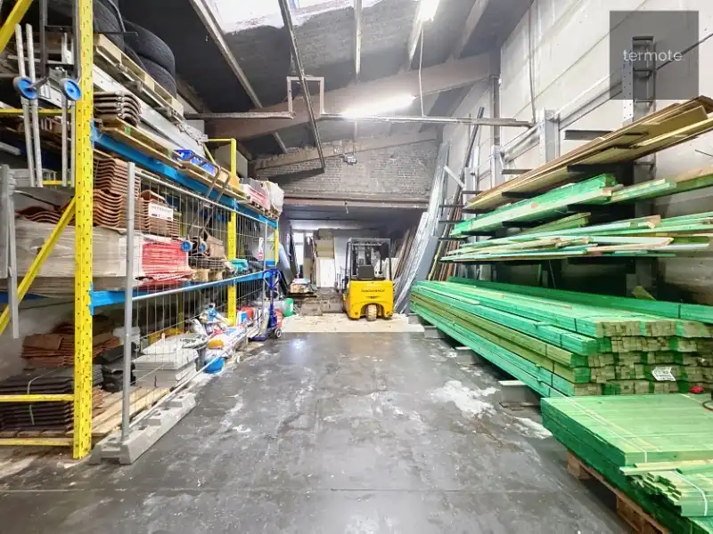 woning met magazijn foto 9