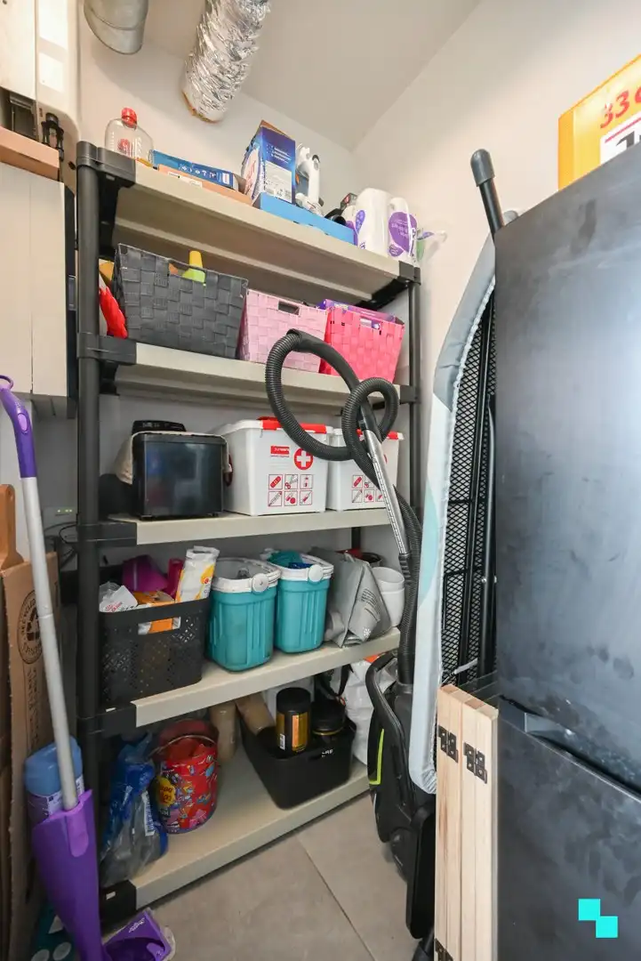 Nieuwbouw tweeslaapkamerappartement met garagebox in centrum Lendelede foto 13