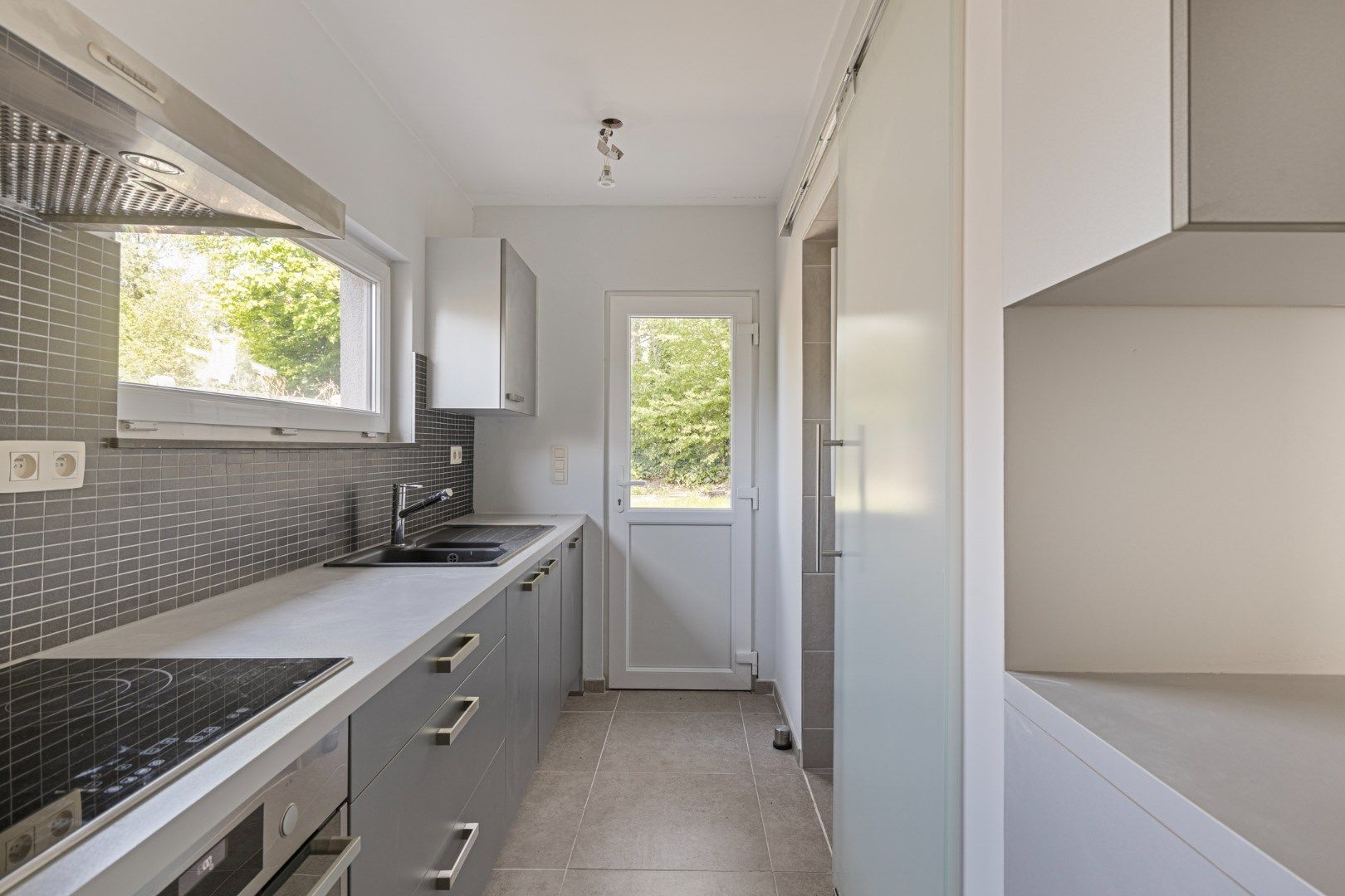 Knusse woning te koop foto 7
