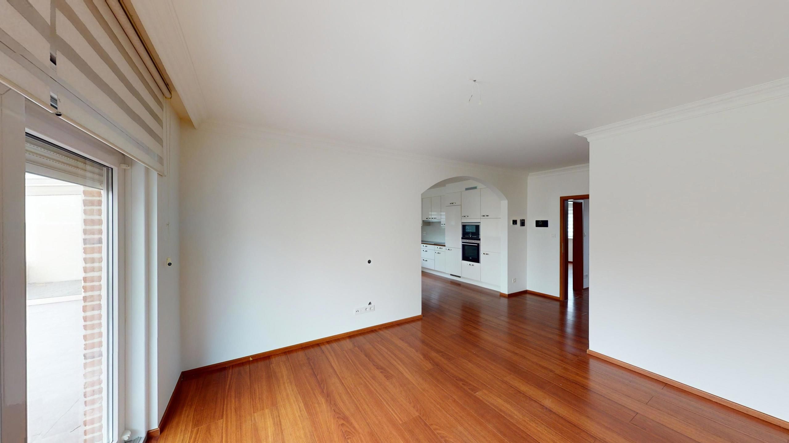 Ruime villa van 215m² met 4 slpks dichtbij Beringen-Centrum! foto 4