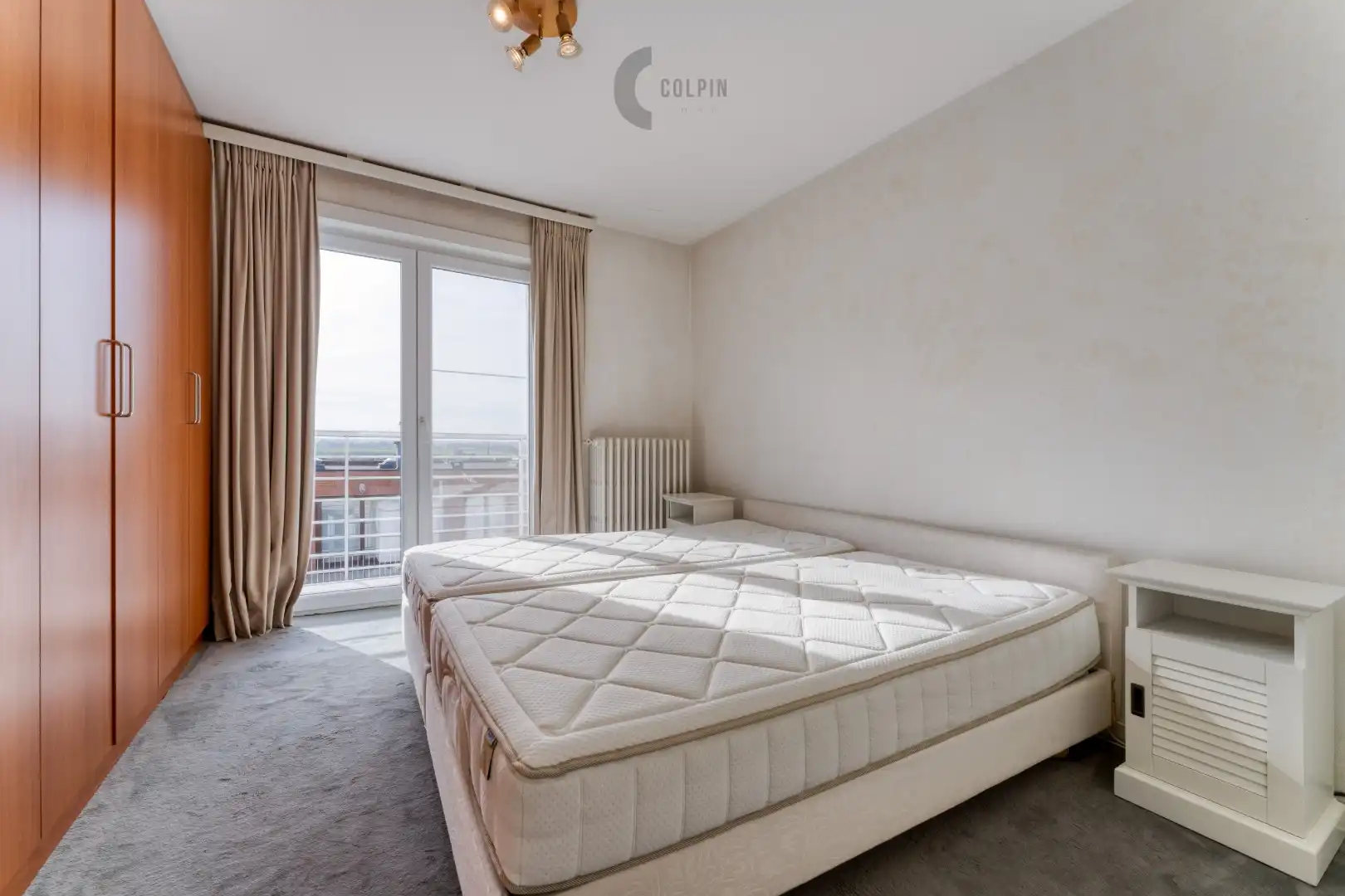 Ruime penthouse met frontaal zeezicht in Duinbergen foto 6