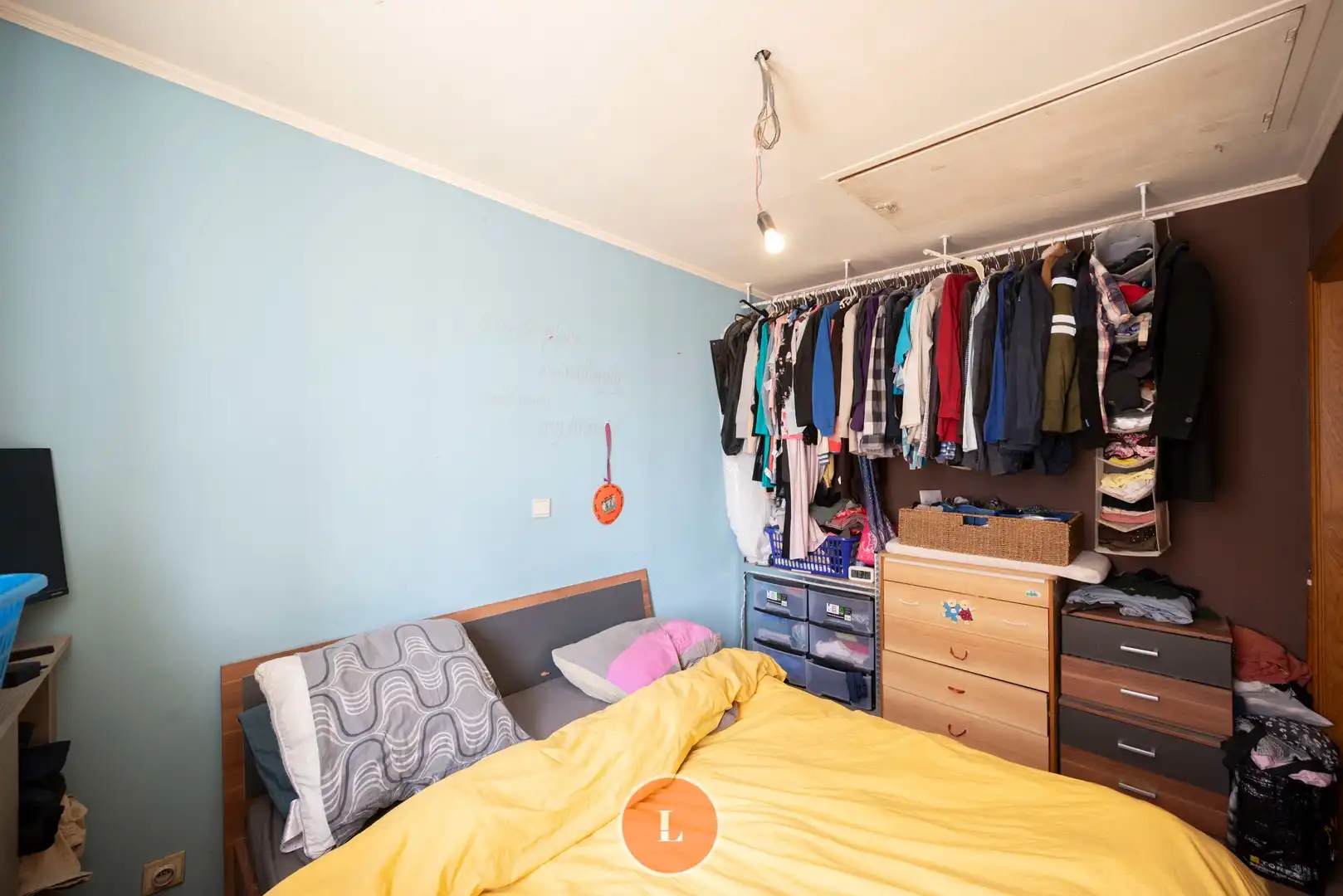 Bungalow met 2 slaapkamers, oprit en grote tuin foto 10