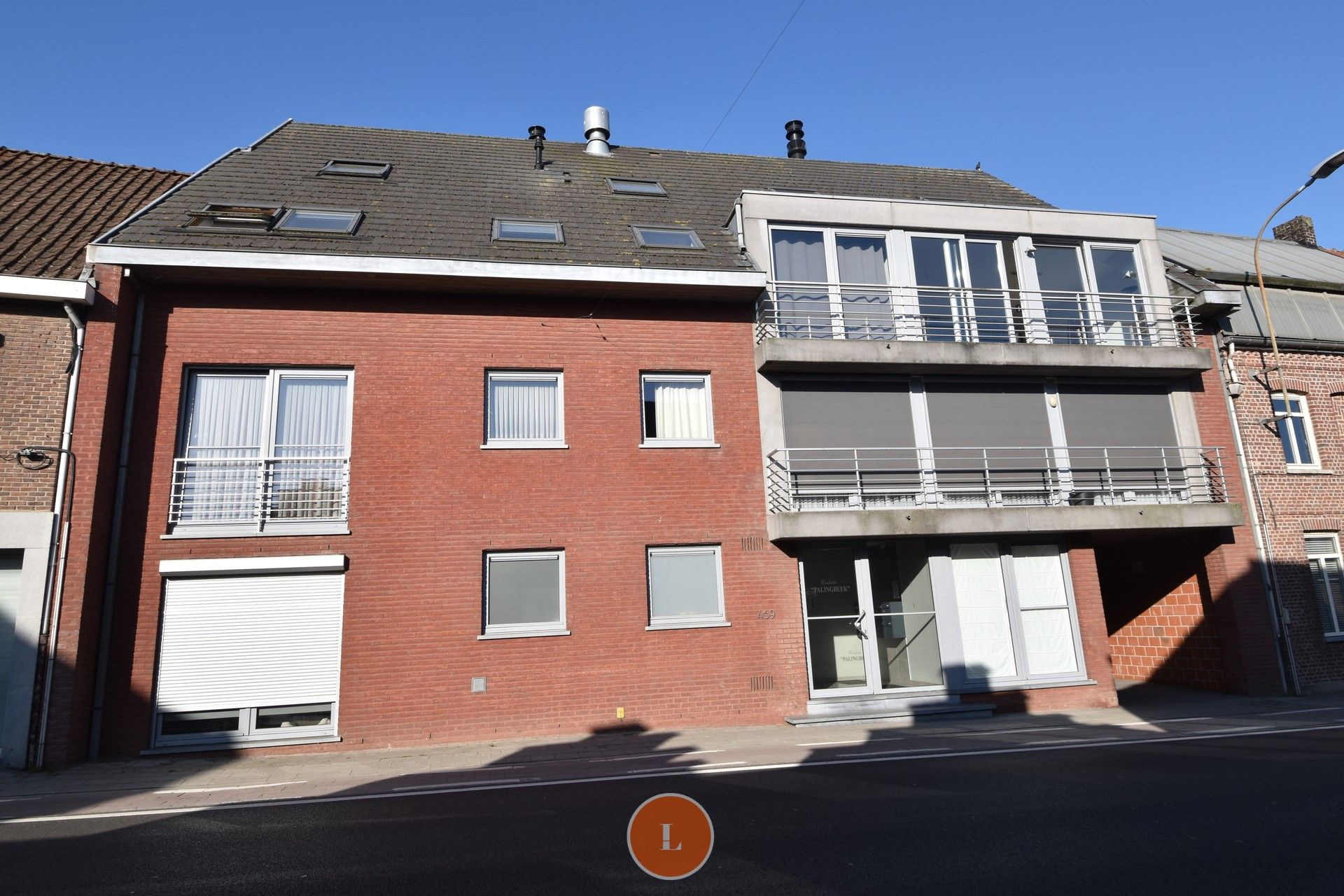 Tof recent appartement met garage in centrum Rekkem foto 10