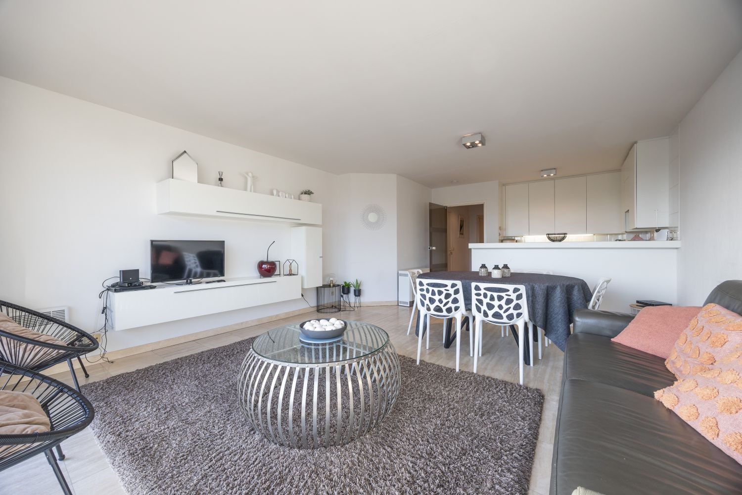 Hoofdfoto van de publicatie: 2 slaapkamer-appartement met prachtig zicht op de duinen!