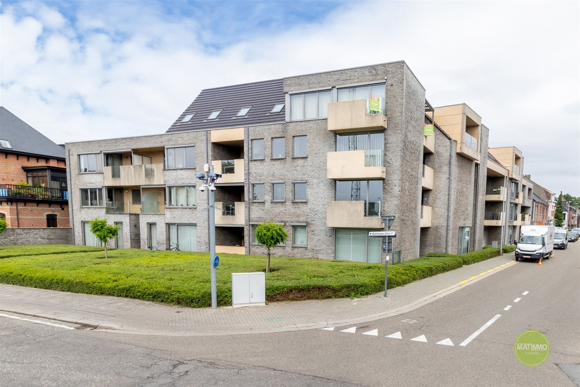 Penthouse met twee slaapkamers en ruim terras te Mol foto 21