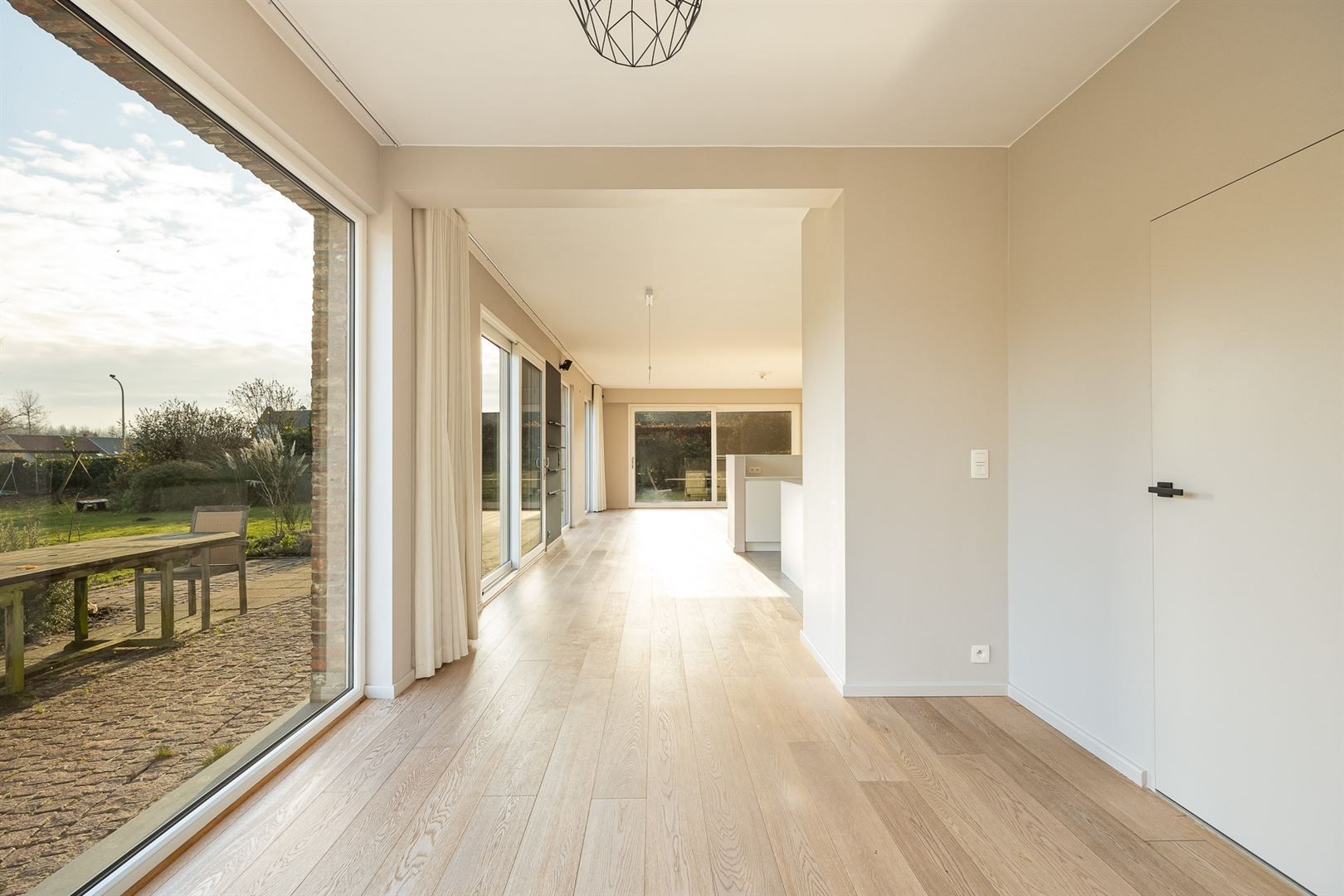 Een herenhuis met grandeur en een tuin om van te dromen foto 16