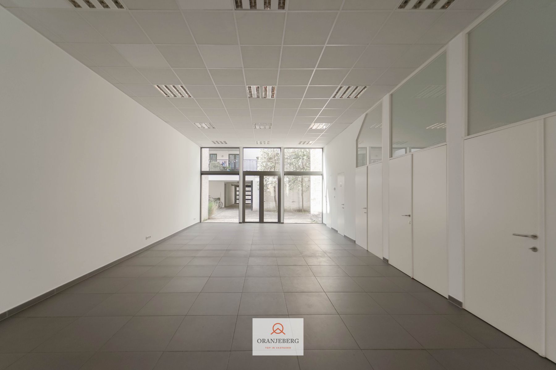 Handelspand 178 m²  te huur in Burgstraat foto 12