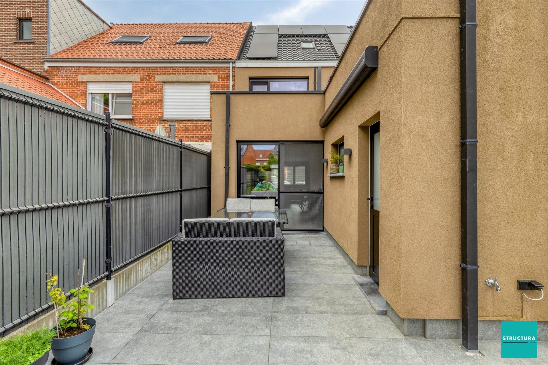 Gerenoveerde, energiezuinige woning in het centrum foto 13