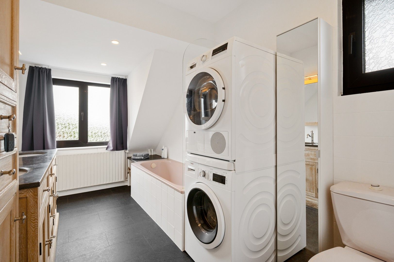 Ruime halfopen tweewoonst met veel mogelijkheden! foto 22