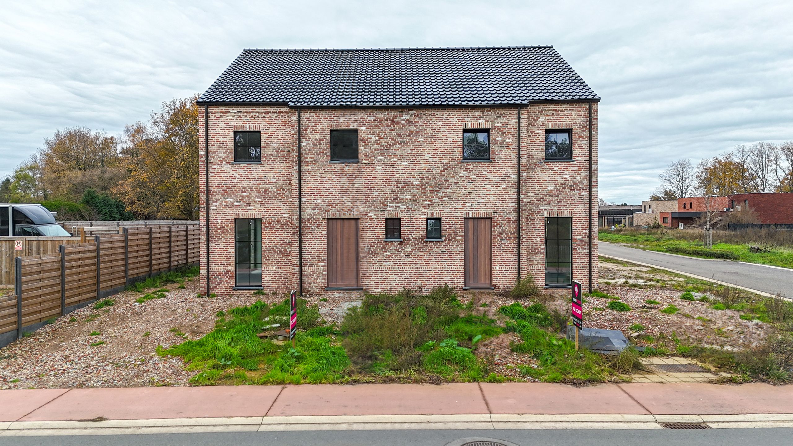 Instapklare nieuwbouw in Koersel met 4slpks, 2% registratie! foto 2