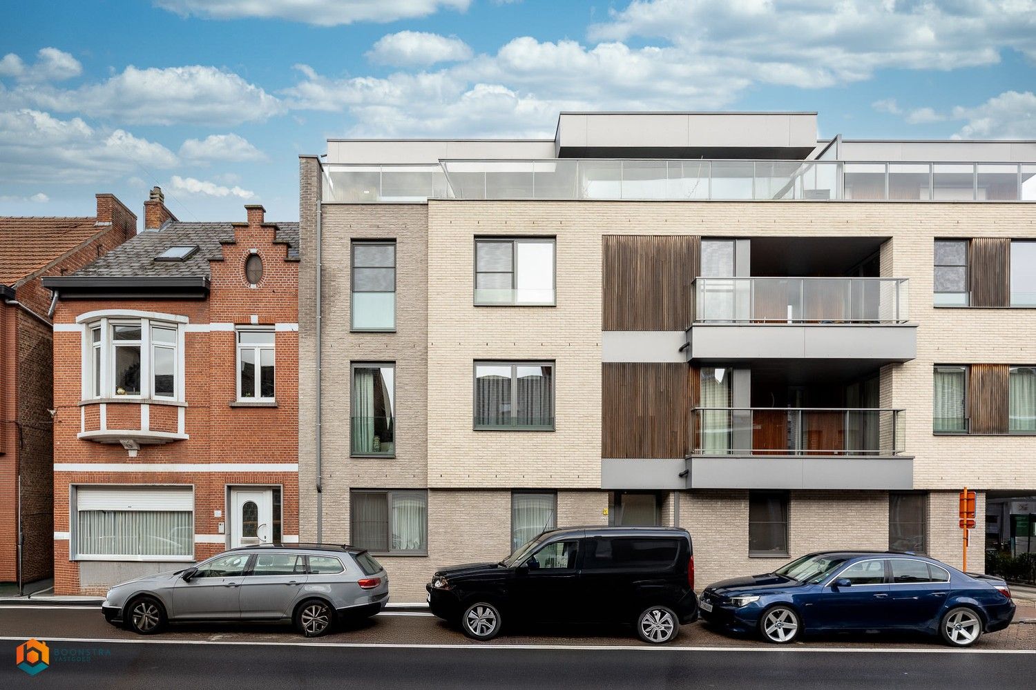 Appartement met 2 slpkrs en terras foto {{pictureIndex}}