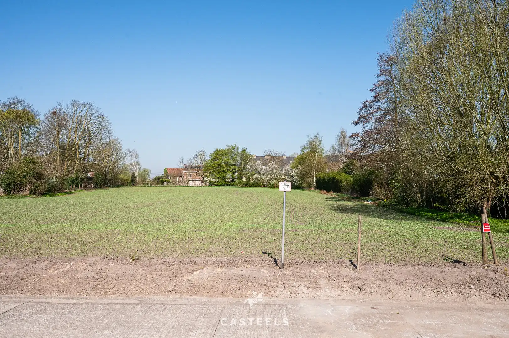 Moderne nieuwbouwwoning op een exclusief perceel te koop foto 7